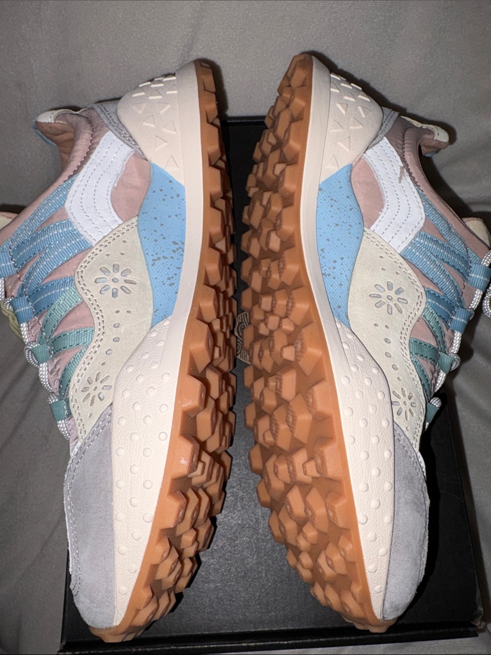 NWT Flower Mountain WASHI WOMAN Suede and technical fabric sneakers - Cream-Pink - Picture 13 of 14